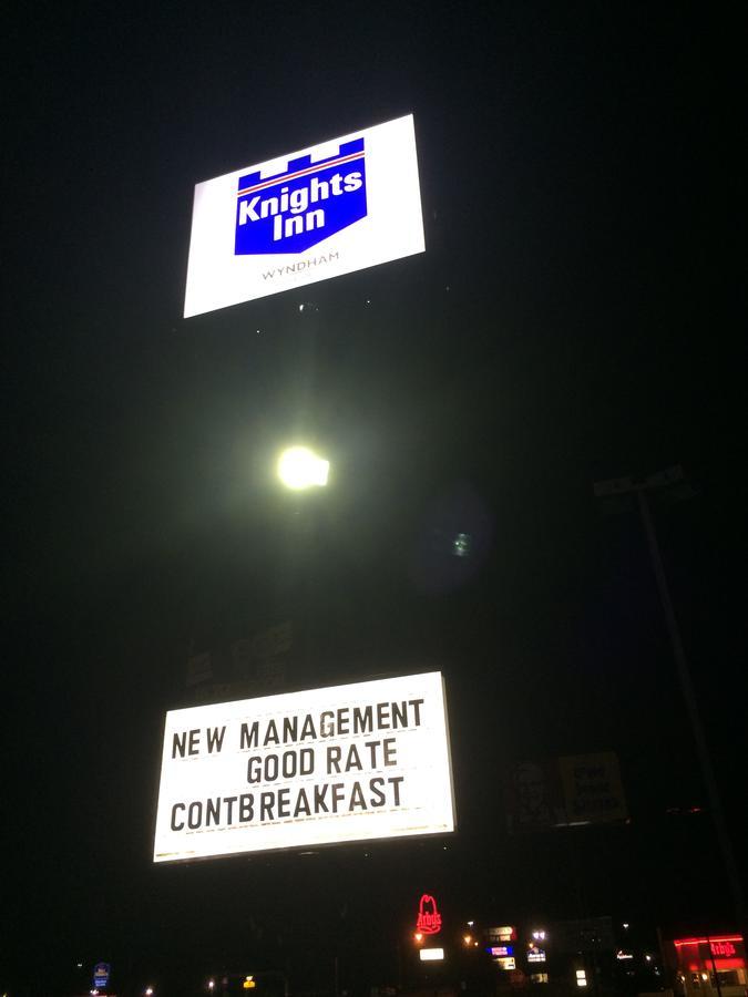 Executive Inn McPherson Bagian luar foto